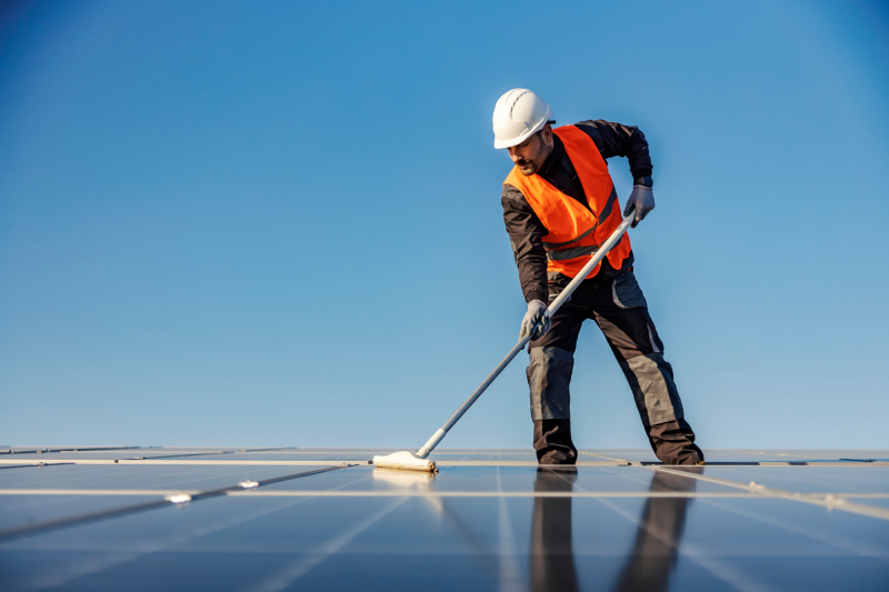 Mastering Maintenance Basics for Peak Solar Panel Performance